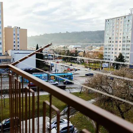 Velky Blizko Centra Апартаменти